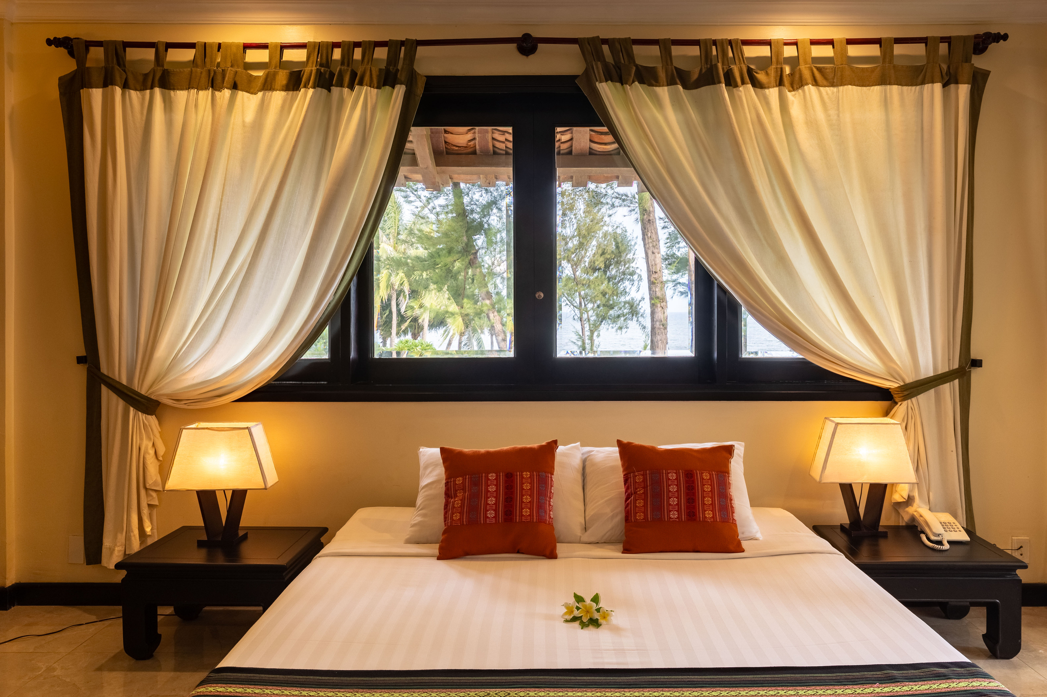 ДЕЛЮКС ВИД НА МОРЕ